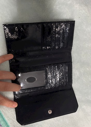 Guess Siyah Baskılı Fermuarlı Kadın Cüzdan - Görsel 2