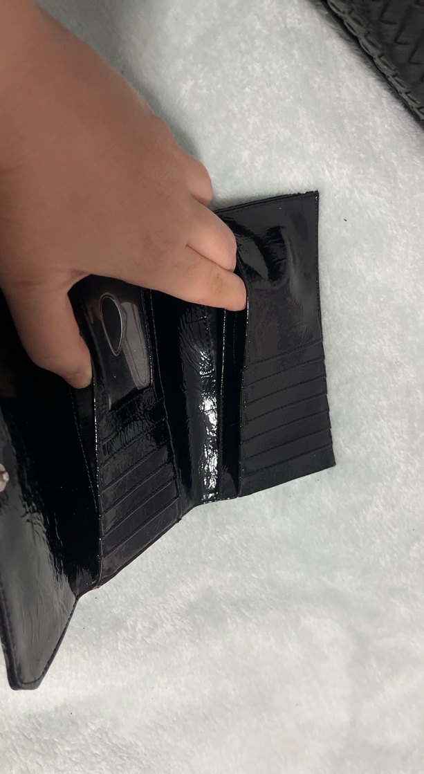 Guess Siyah Baskılı Fermuarlı Kadın Cüzdan - Görsel 3