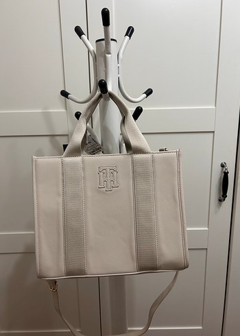 Tommy hilfiger çanta - Görsel 2
