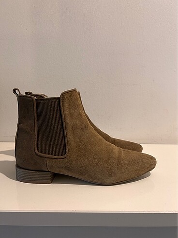 36 Beden Zara bot