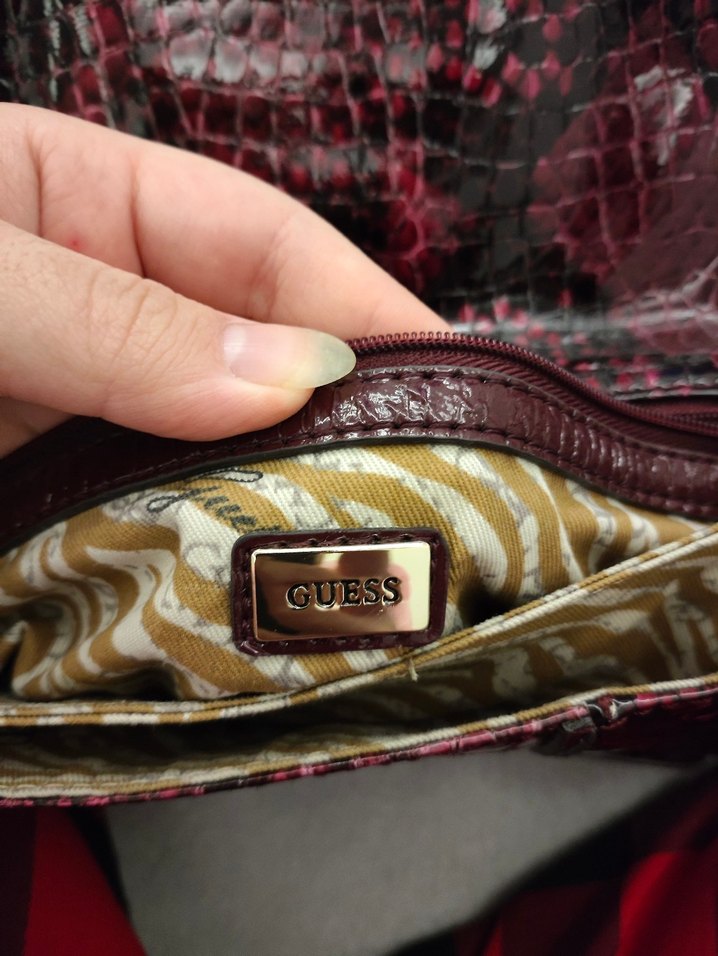 Guess çanta — görsel 4/7