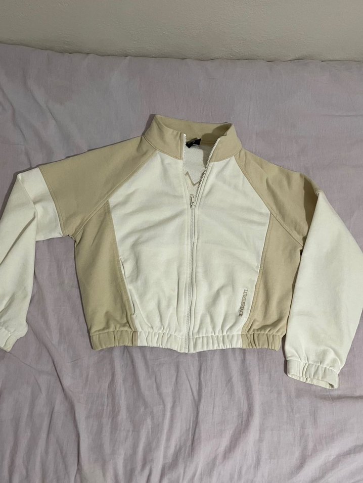 Düğmeli Kadın Bomber Ceket, Beyaz, Rahat Kesim - Görsel 2