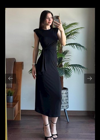 Armalife Sikligin Simgesi Siyah Midi Elbise