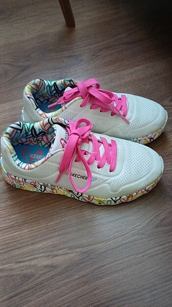 Skechers 33 no