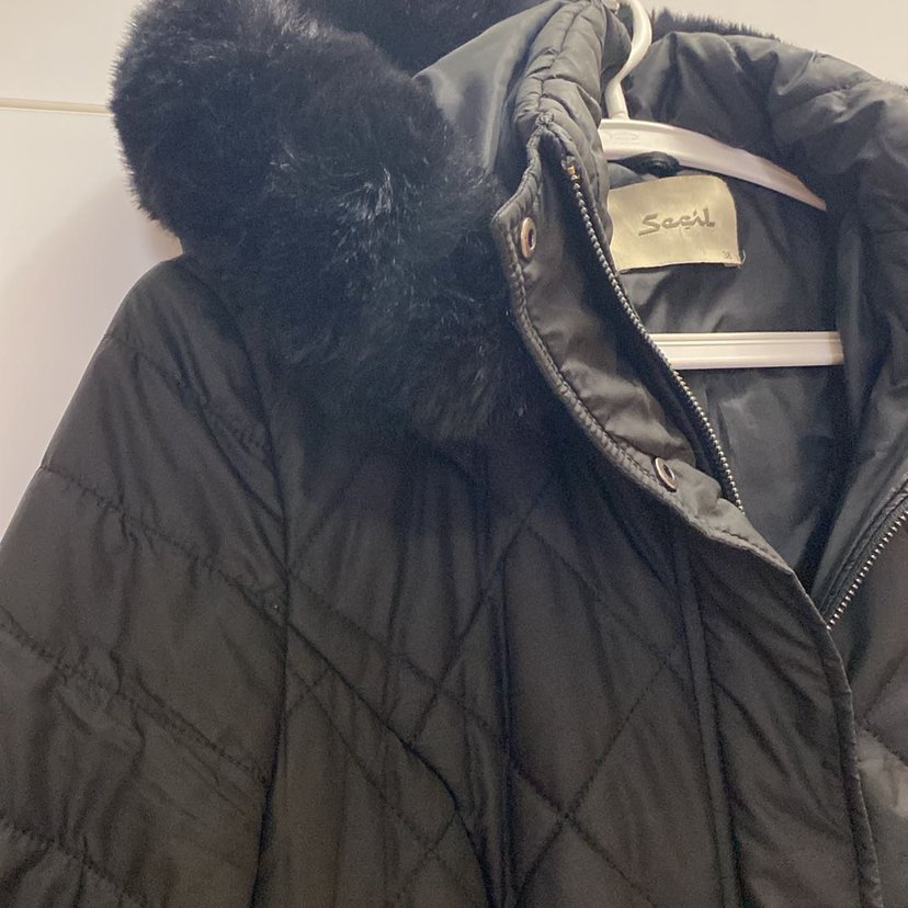 Siyah Kürklü Kadın Kışlık Mont - Görsel 3