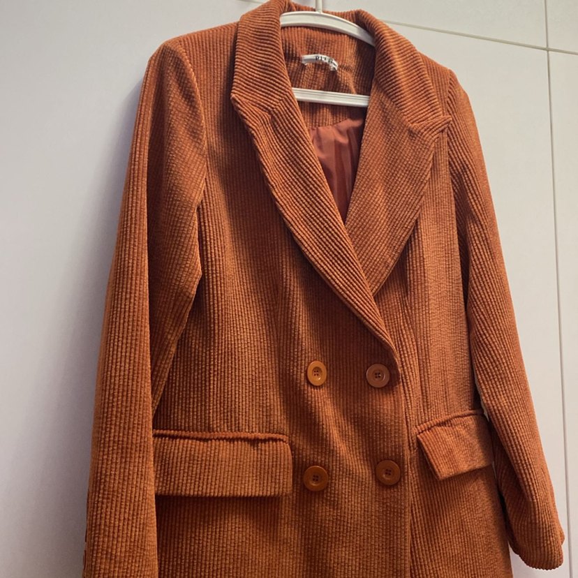 Düğmeli Uzun Kahverengi Kadın Ceket - Görsel 3