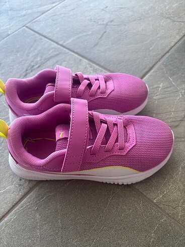 Puma spor ayakkabısı