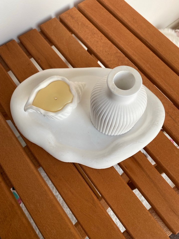 Beyaz Seramik Mumluk ve Dekoratif Tabak - Görsel 3