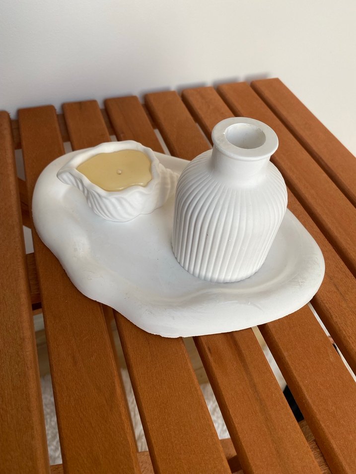 Beyaz Seramik Mumluk ve Dekoratif Tabak - Görsel 2