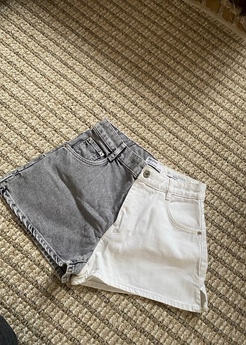 Gri Beyaz Bağlama Desenli Kot Şort bershka - Görsel 2