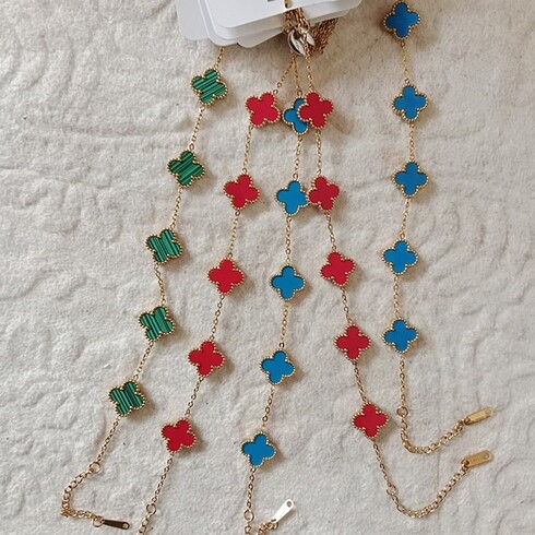 Bileklik yoncalı 