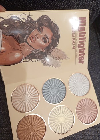 URATM Beauty Color Bomb Makyaj Seti - Görsel 6