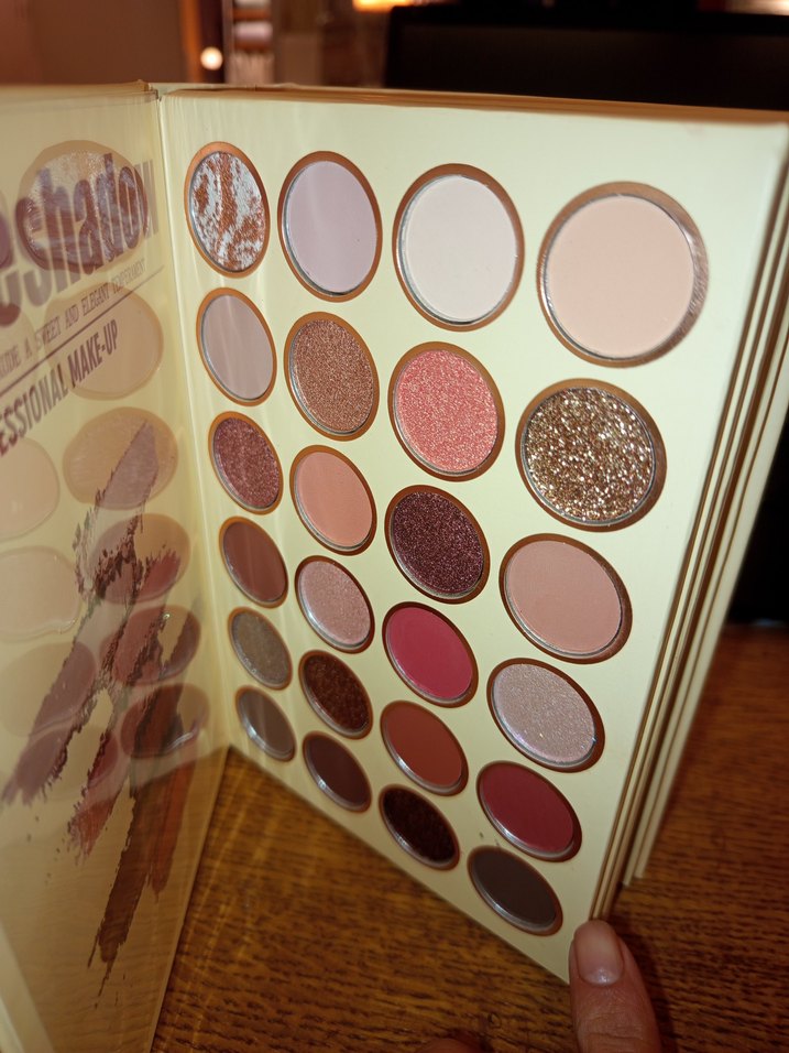 URATM Beauty Color Bomb Makyaj Seti - Görsel 2