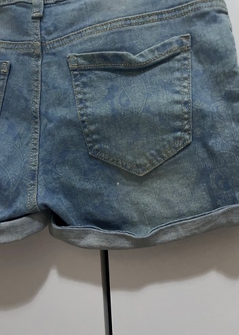 Kadın Mavi Bol Kesim Mini Denim Şort - Görsel 3