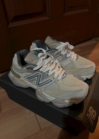 New Balance 9060 spor ayakkabı