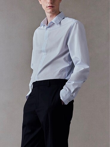 Slim fit kolay ütülenebilir gömlek