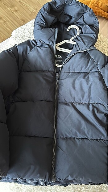 Zara 13-14 yaş şişme mont