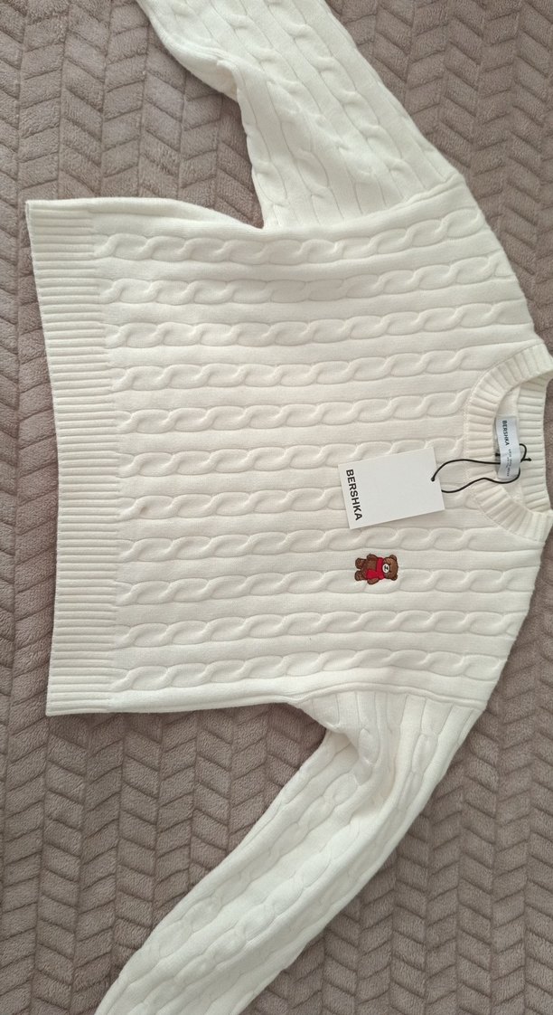 Beyaz Nakışlı Örgü Kadın Kazak - Görsel 2