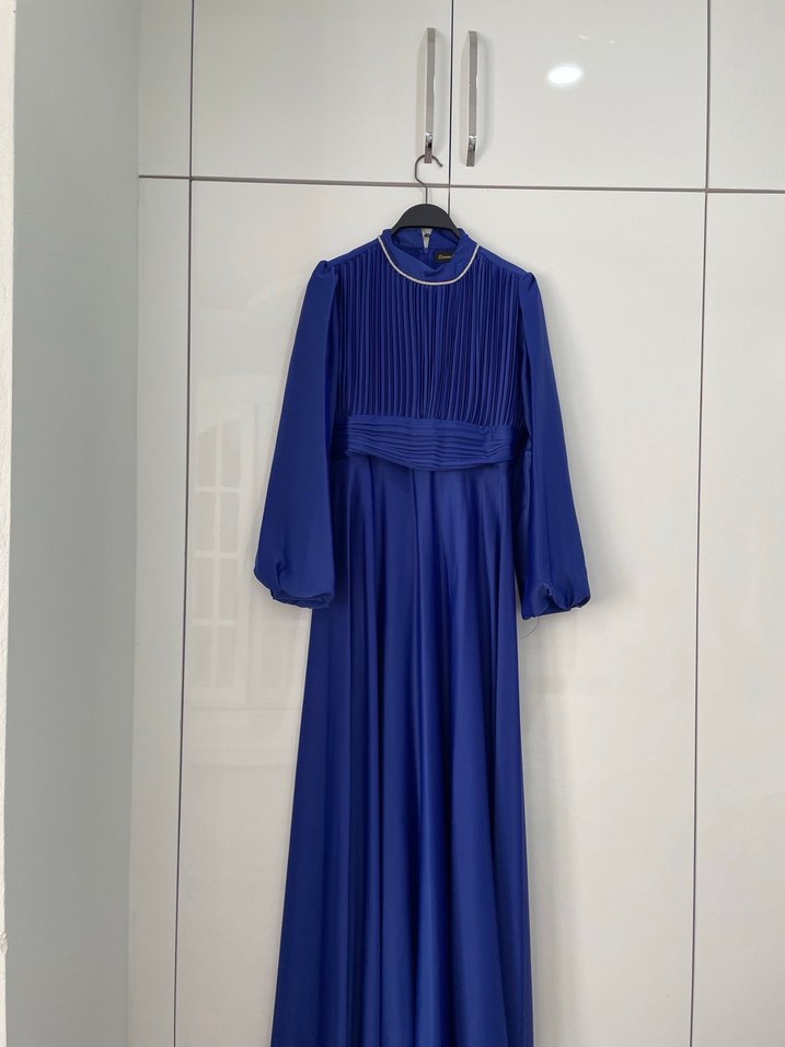 Mavi Piliseli Midi Elbise - Görsel 4