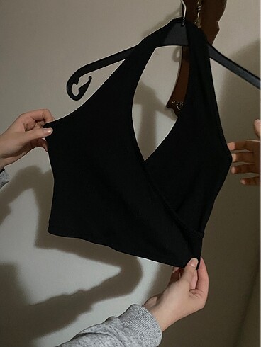 Bershka siyah crop