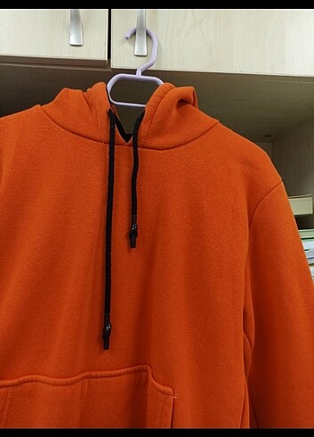 Turuncu temiz sweatshirt 