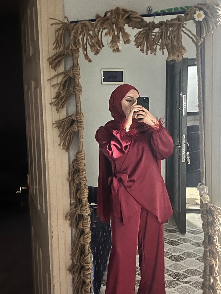 Şal dahil satılık Bordo Uzun tüylü Kollu Kadın Takım özel dikim - Görsel 3