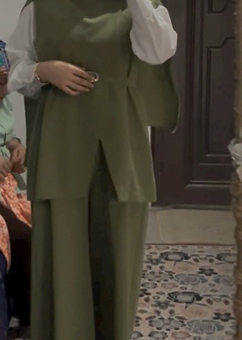 Uzun Kesim Salaş Koyu Haki Kadın kemerli Takım - Görsel 5