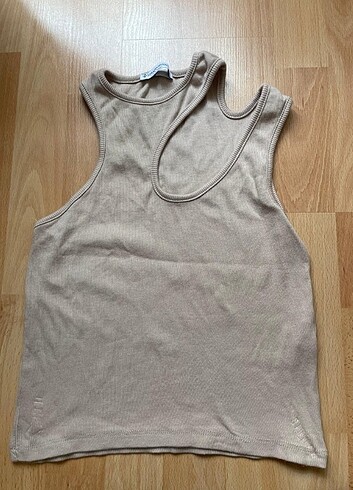 Bej rengi crop
