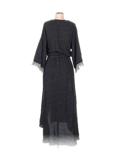 m Beden Batik Uzun Elbise %70 İndirimli.