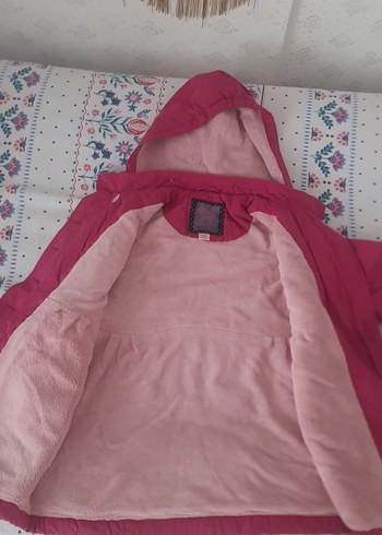 Düğmeli Kapüşonlu Pembe Kız Mont - Görsel 8