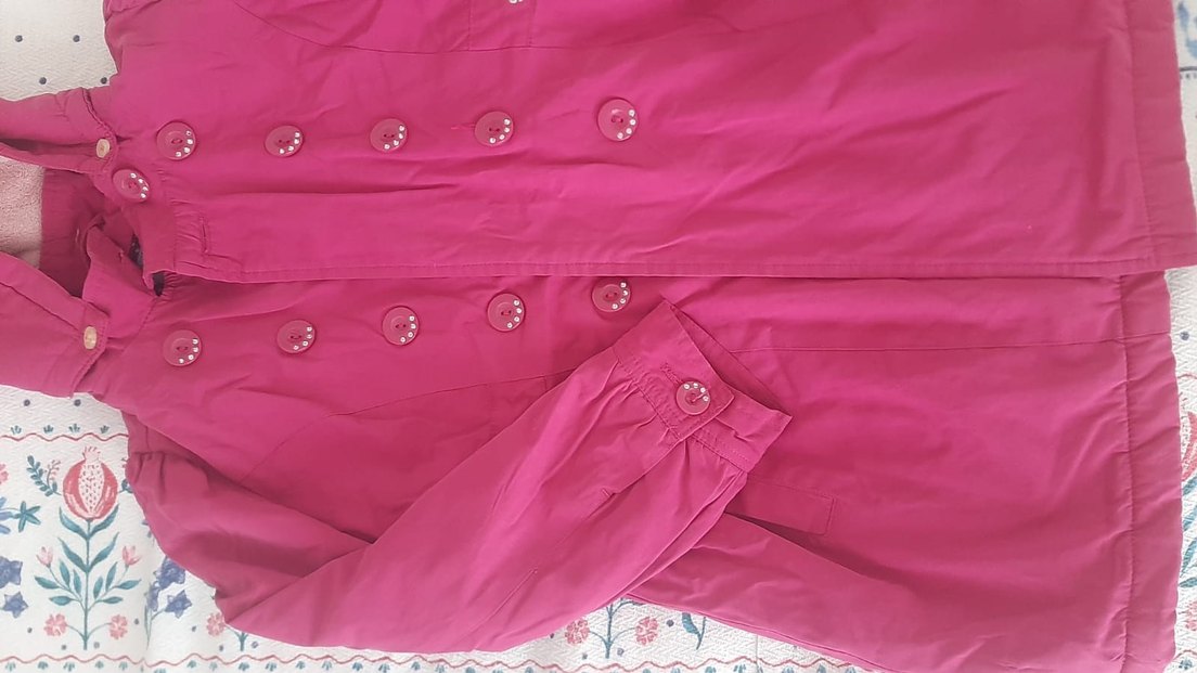 Düğmeli Kapüşonlu Pembe Kız Mont - Görsel 3