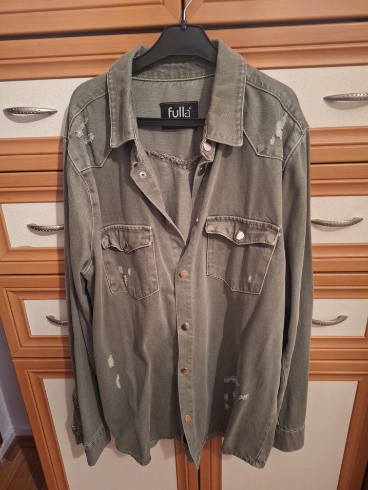 Fulla Düğmeli yeşil eskitme desenli jean Kadın Gömlek Ceket - Görsel 3