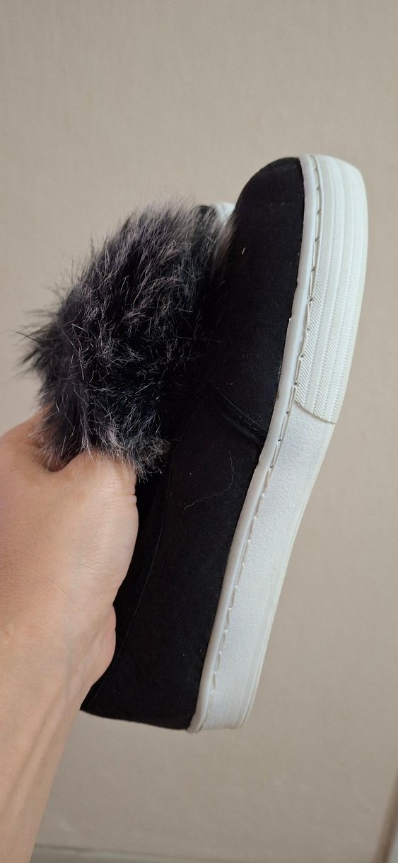 Gri Kürklü Kadın Dolgu Topuklu Terlik - Görsel 2