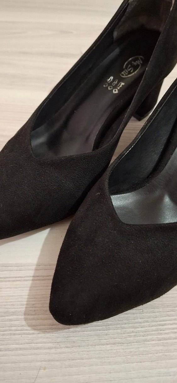 Siyah Süet Tokalı Kadın Topuklu Ayakkabı - Görsel 4