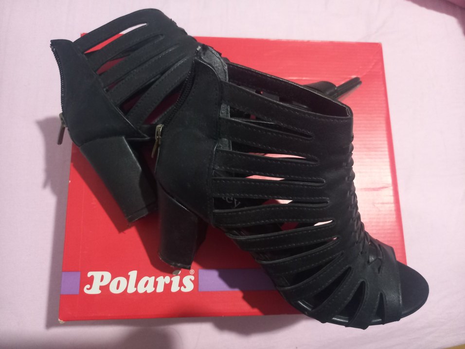 Siyah Platform Topuklu Kadın Ayakkabı - Görsel 4