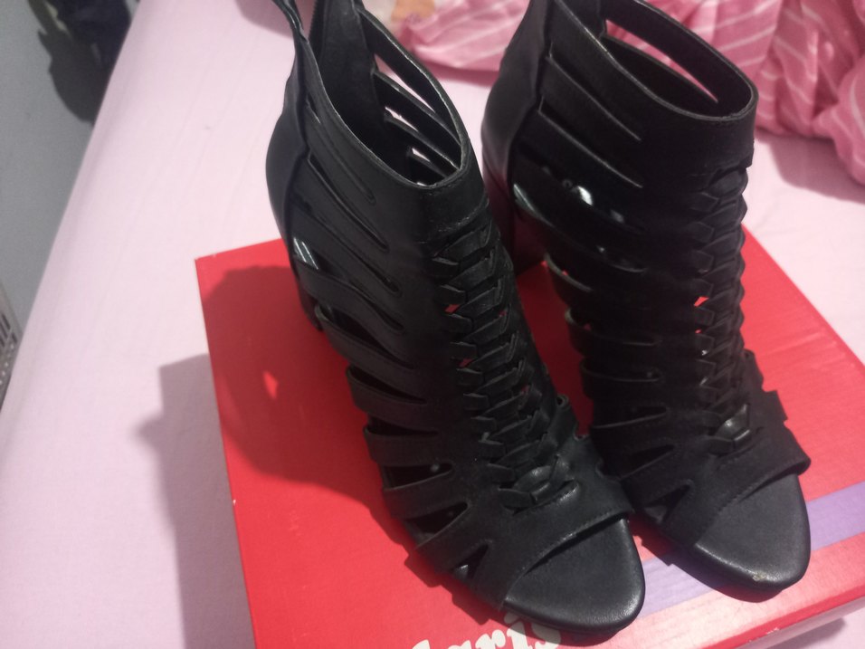 Siyah Platform Topuklu Kadın Ayakkabı - Görsel 2