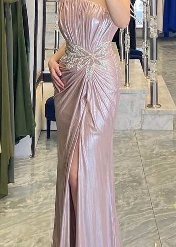 Pembe Parlak İşlemeli Straplez Uzun Abiye Elbise