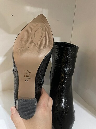 39 Beden siyah Renk Zara bot