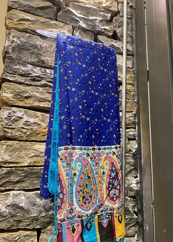 Kadın şal - Görsel 2