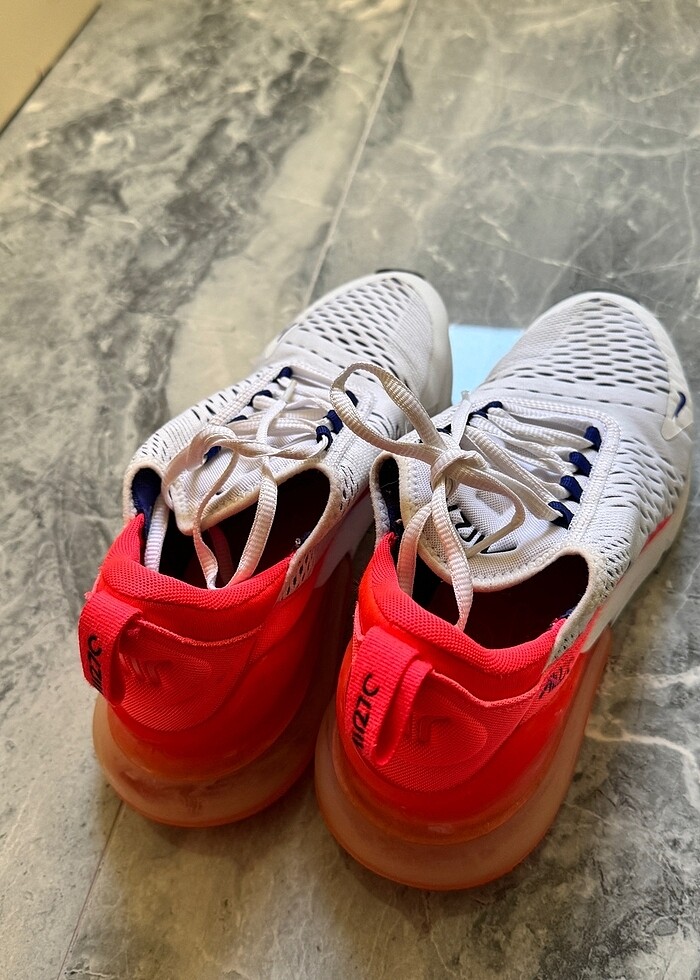 Nike ayakkabı - Görsel 2