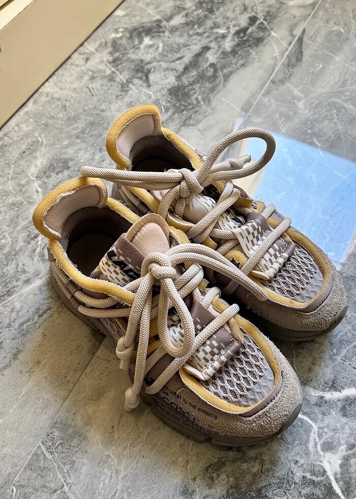 Lacoste ayakkabı - Görsel 2