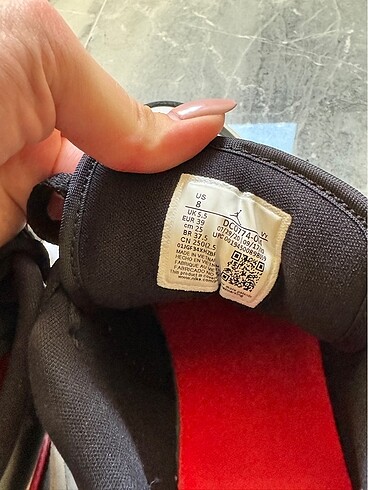 39 Beden çeşitli Renk Nike air jordan