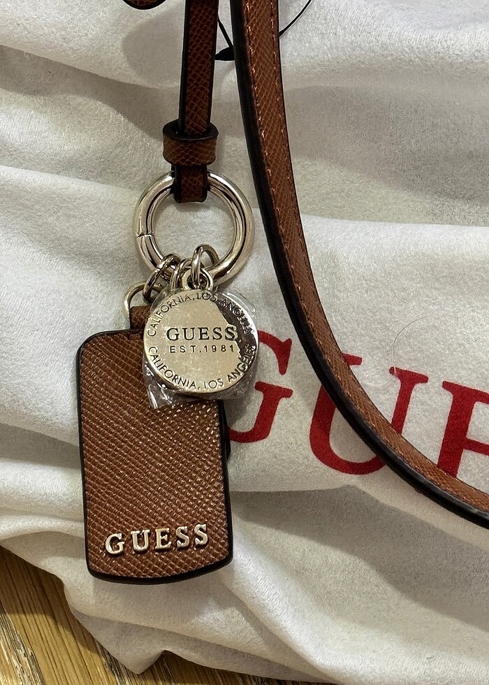 Guess Çanta - Görsel 2