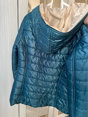 38 Beden Batik Şişme Mont