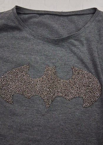 Gri Payetli Baskılı Tişört - Görsel 2