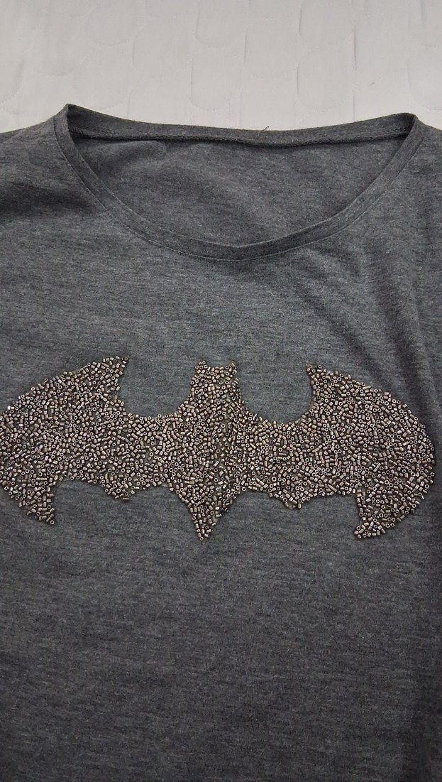 Gri Payetli Baskılı Tişört - Görsel 2