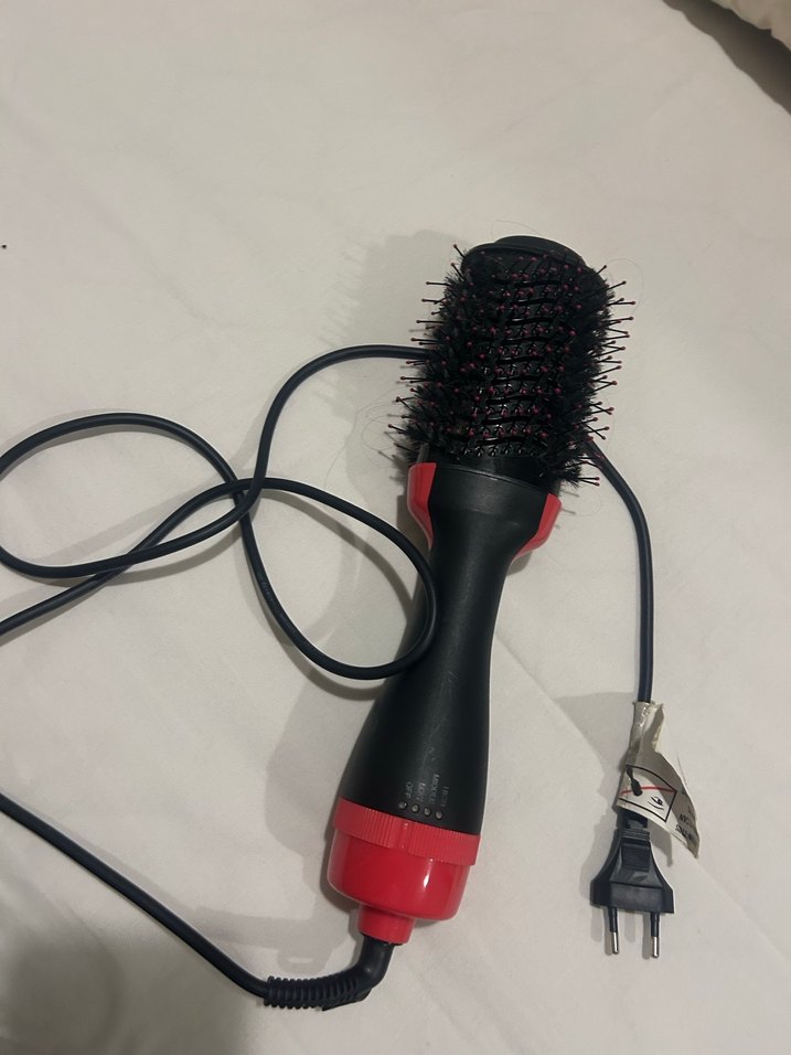 Kırmızı Siyah Saç Şekillendirici Fırça - Görsel 4