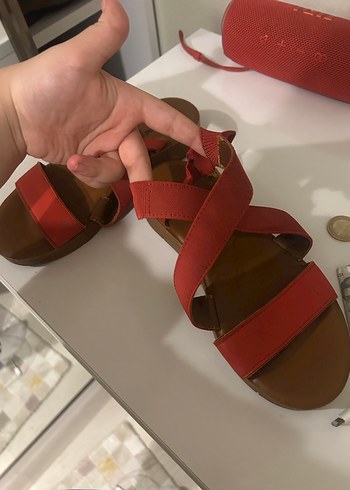 Kırmızı Kadın Dolgu Topuklu Sandalet - Görsel 2