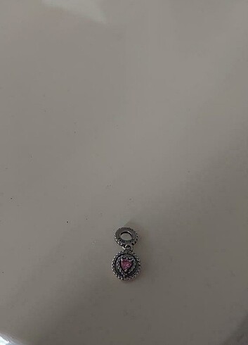 Pandora kalpli charm