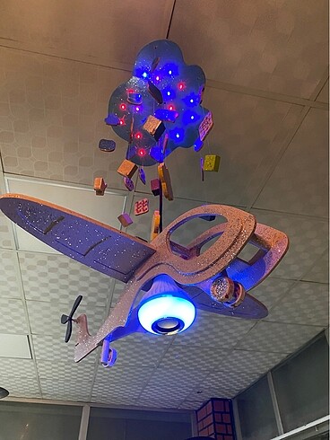 Çocuk odası helikopter avize led ışıklı figür lü